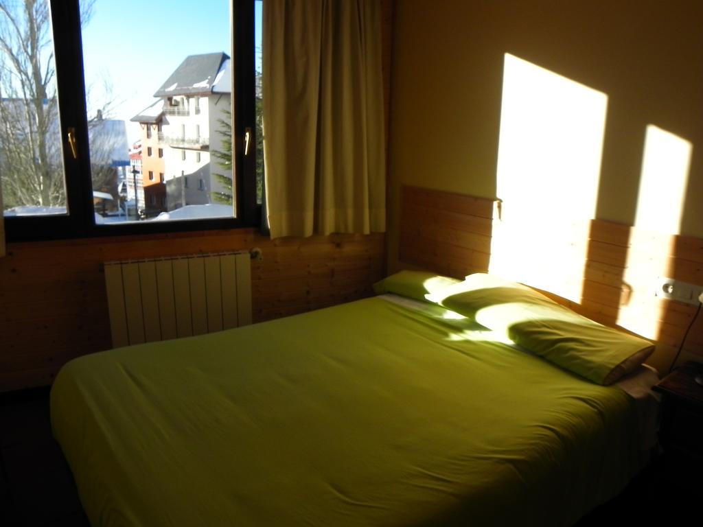 Hostal Yeti Σιέρρα Νεβάδα Εξωτερικό φωτογραφία